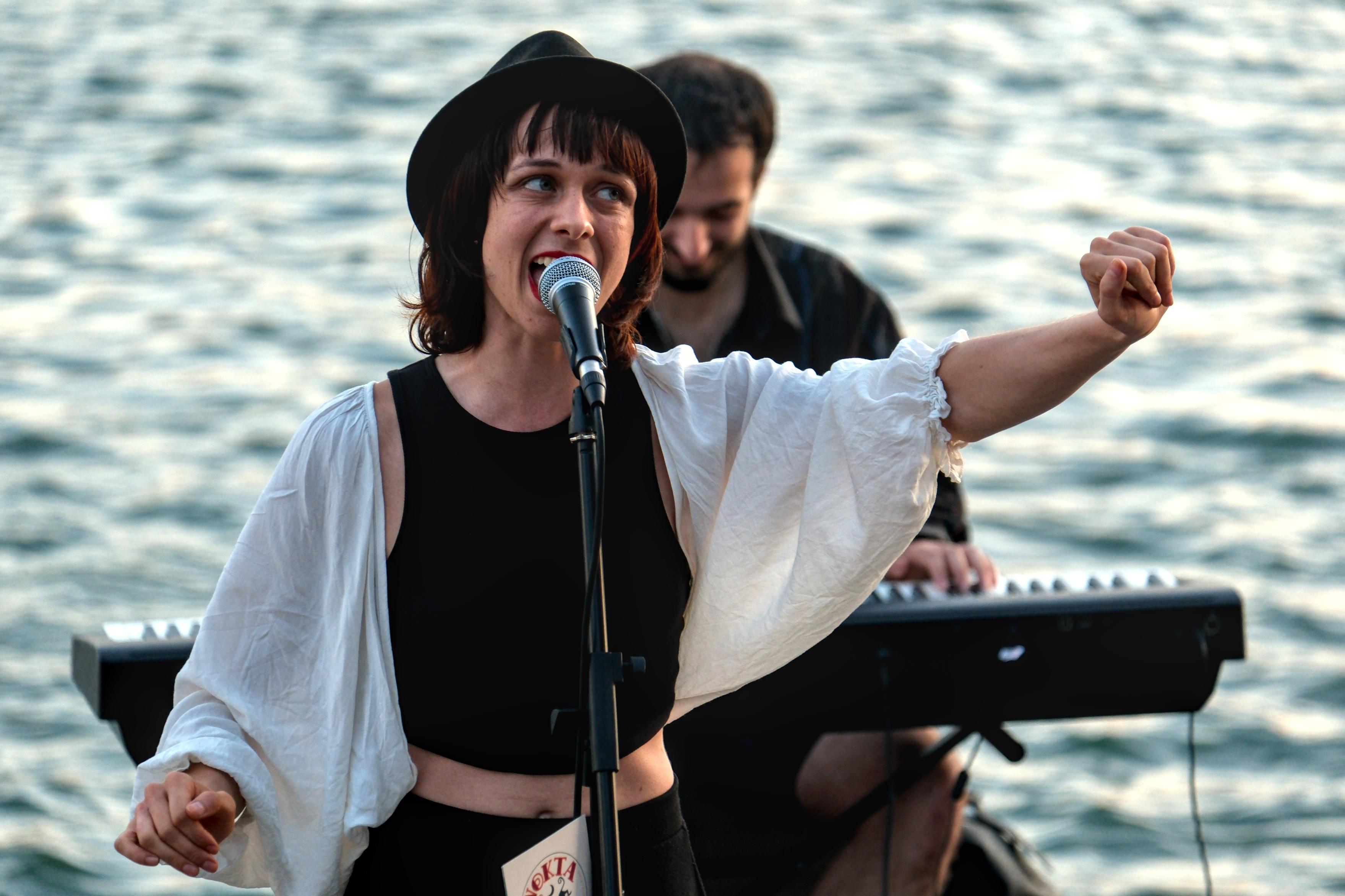 photo concert, bords de Garonne, Toulouse, Nokta Simio, Julien Franck